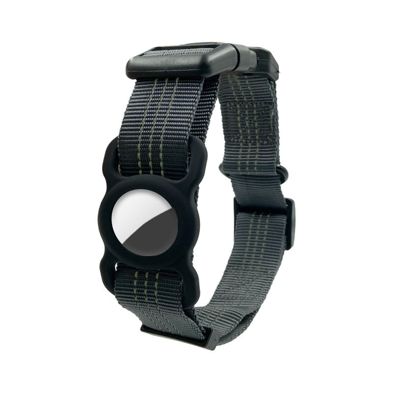 Pet Collar with Tracker Holder